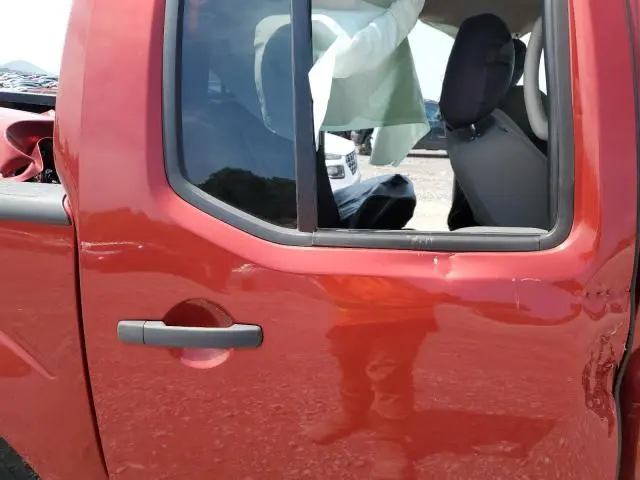 2017 NISSAN FRONTIER S  