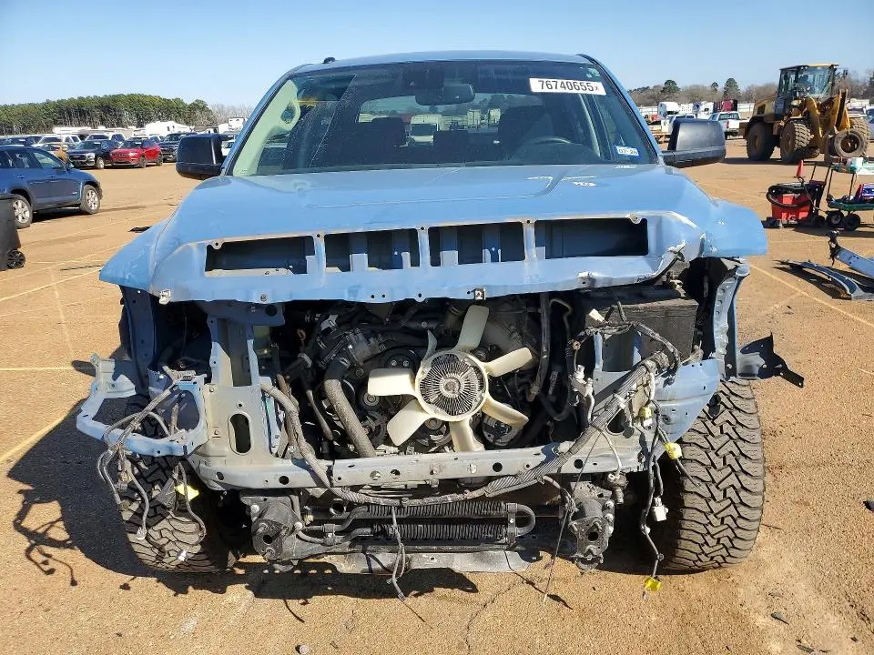 2019 TOYOTA TUNDRA CREWMAX SR5  