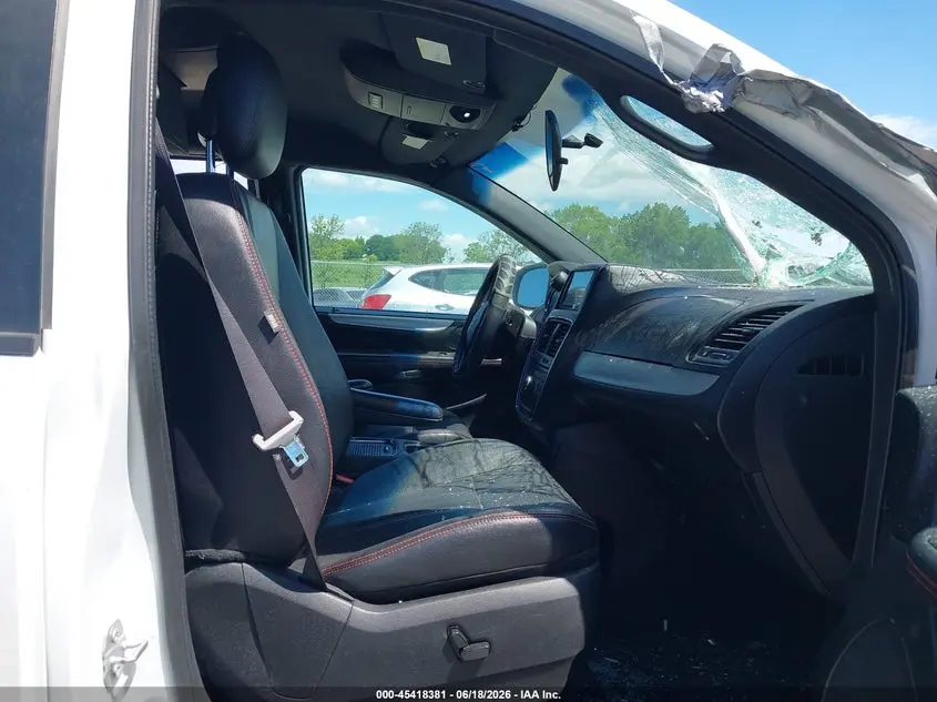 2016 DODGE GRAND CARAVAN R/T