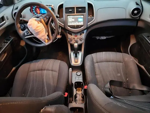 2016 CHEVROLET SONIC LT  