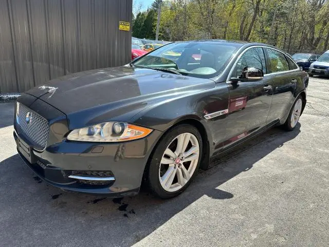 2011 JAGUAR XJL   