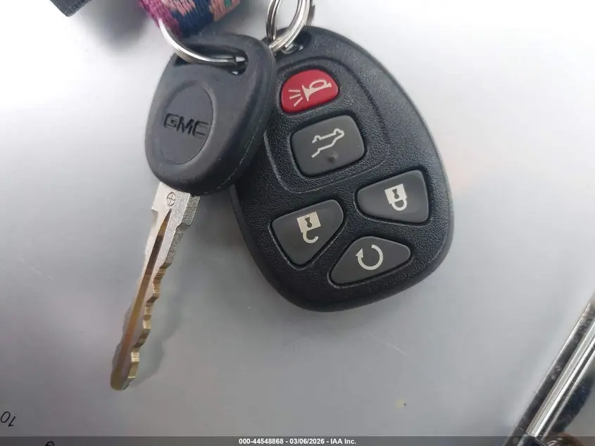 2015 GMC ACADIA DENALI