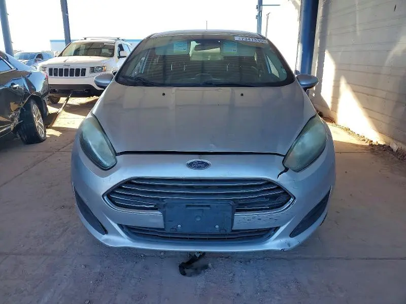 2016 FORD FIESTA SE  