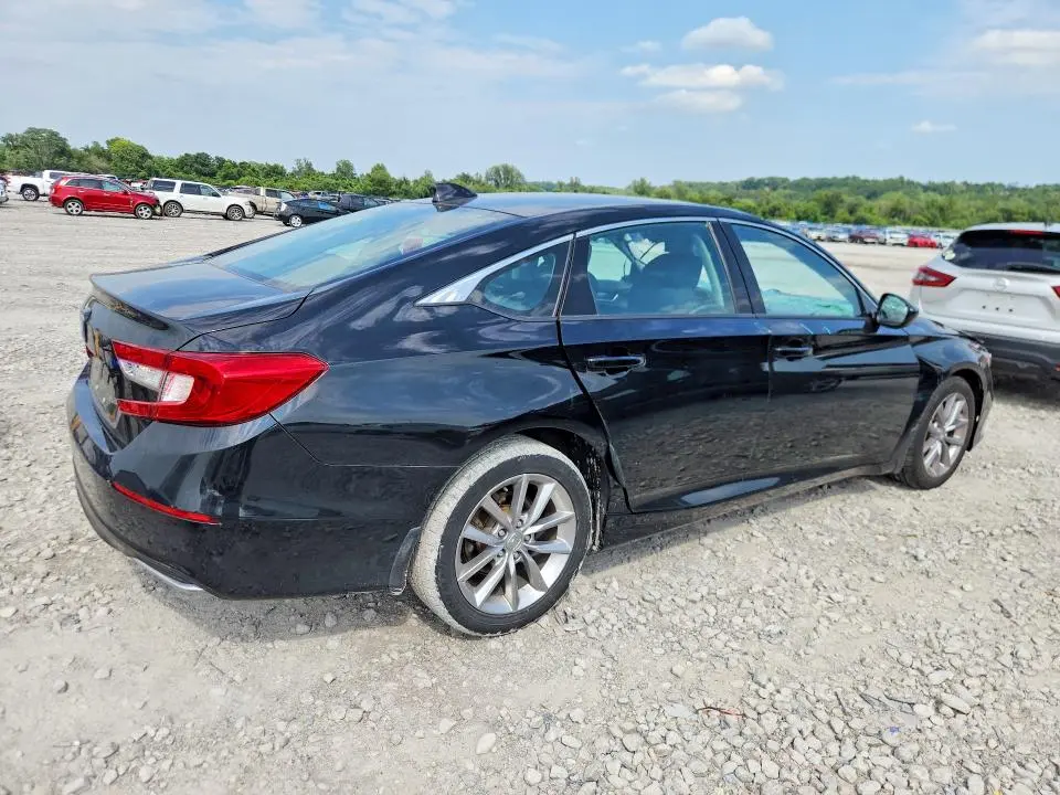 2022 HONDA ACCORD LX  