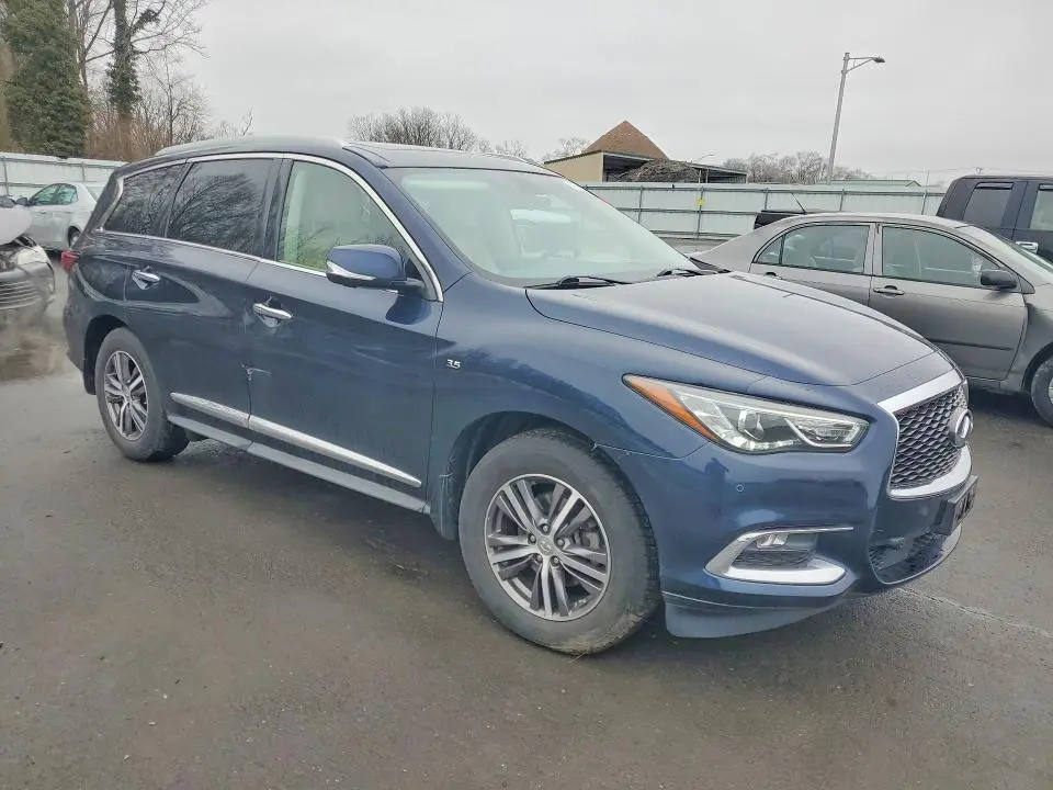 2018 INFINITI QX60 BASE  