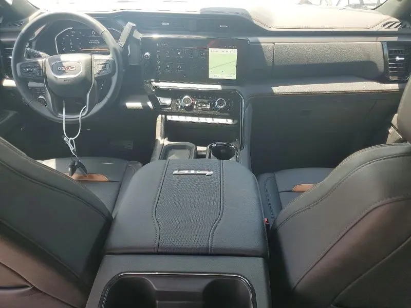 2026 GMC SIERRA K2500 AT4  