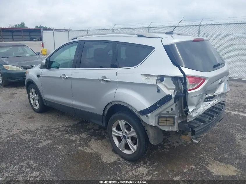 2016 FORD ESCAPE SE