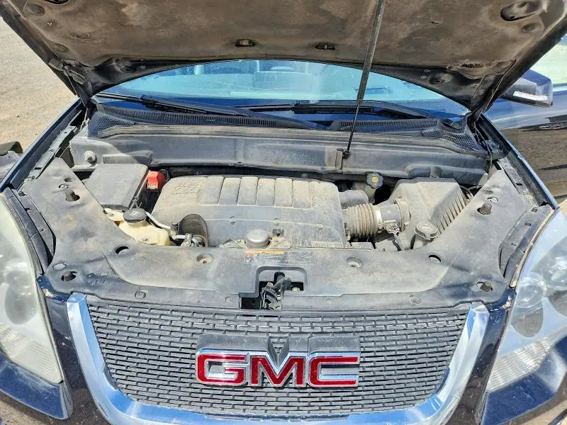 2011 GMC ACADIA SLT-2  