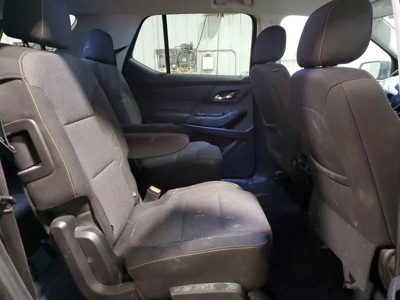 2021 CHEVROLET TRAVERSE LT  