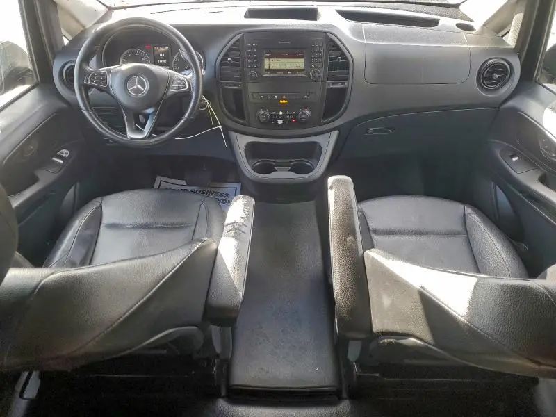 2018 MERCEDES-BENZ METRIS   