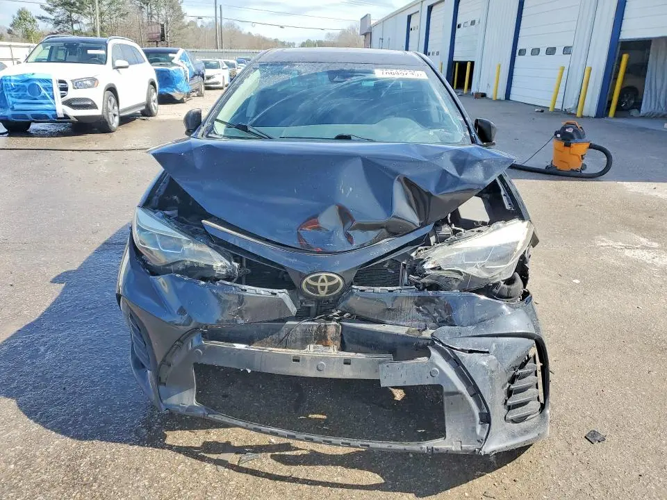 2017 TOYOTA COROLLA XSE  