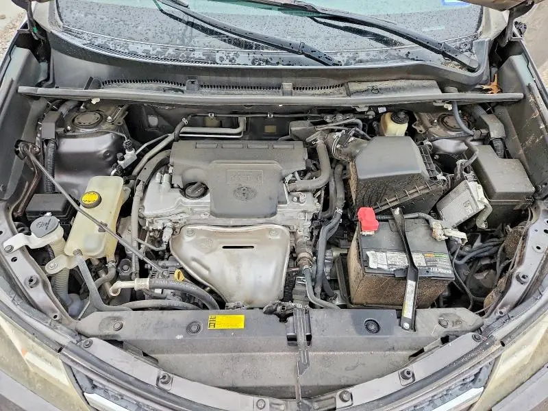 2014 TOYOTA RAV4 XLE  