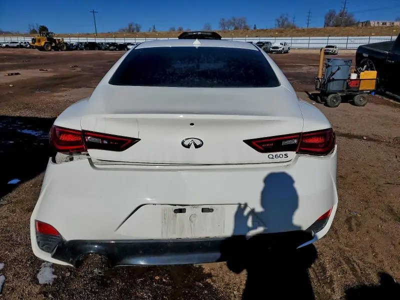 2017 INFINITI Q60 RED SPORT 400  