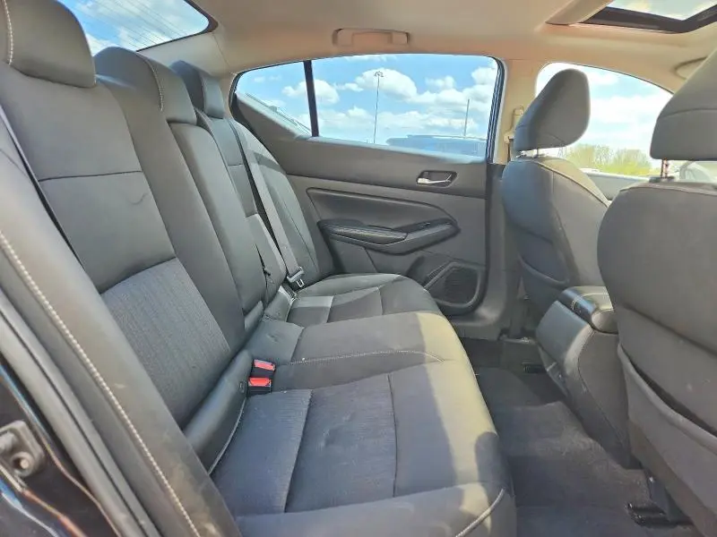 2021 NISSAN ALTIMA SV  