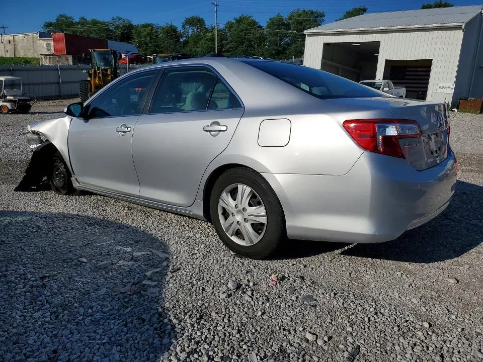 2012 TOYOTA CAMRY LE  