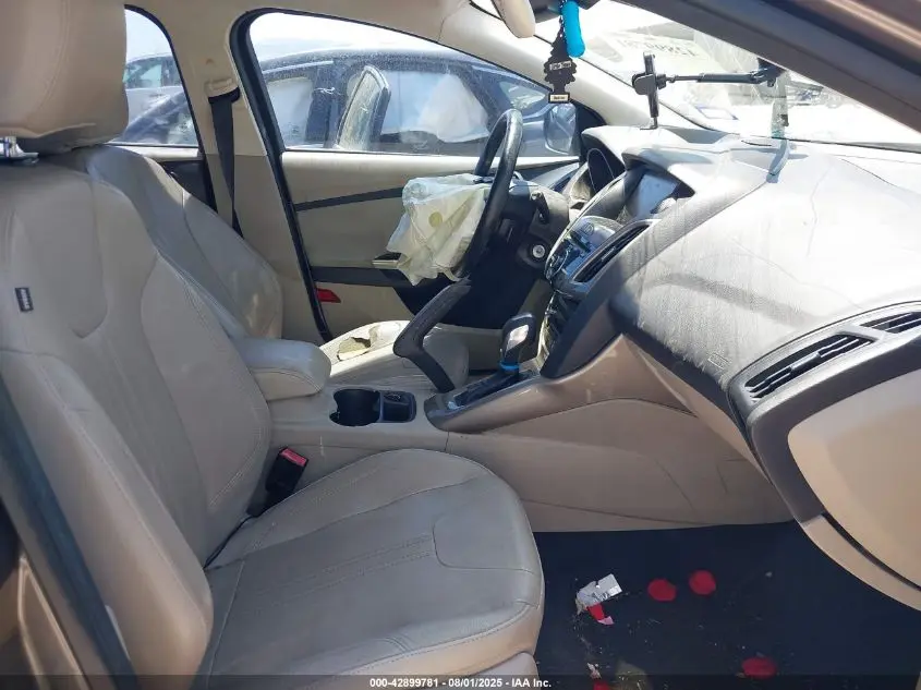 2012 FORD FOCUS SEL