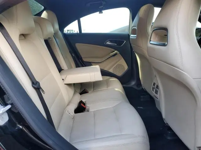 2016 MERCEDES-BENZ CLA 250  