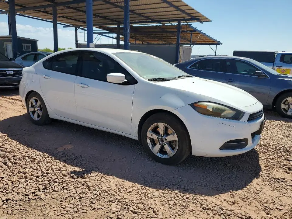 2015 DODGE DART SXT  