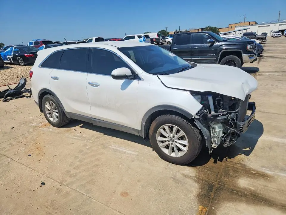 2020 KIA SORENTO LX  