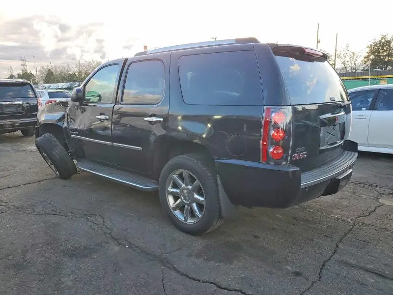 2010 GMC YUKON DENALI  