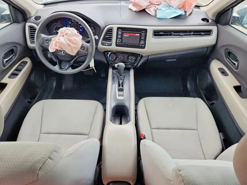 2020 HONDA HR-V LX  