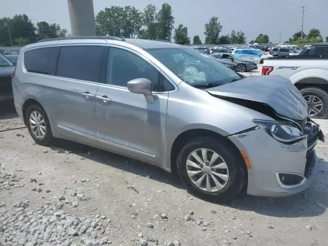 2017 CHRYSLER PACIFICA TOURING L  