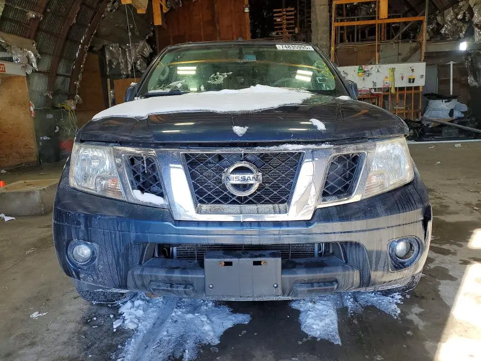 2016 NISSAN FRONTIER SV  