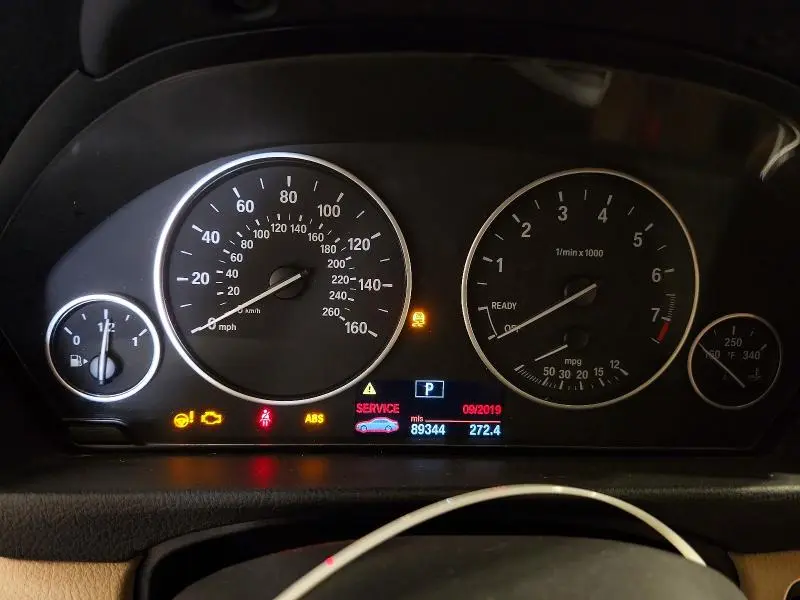 2013 BMW 320 I XDRIVE  