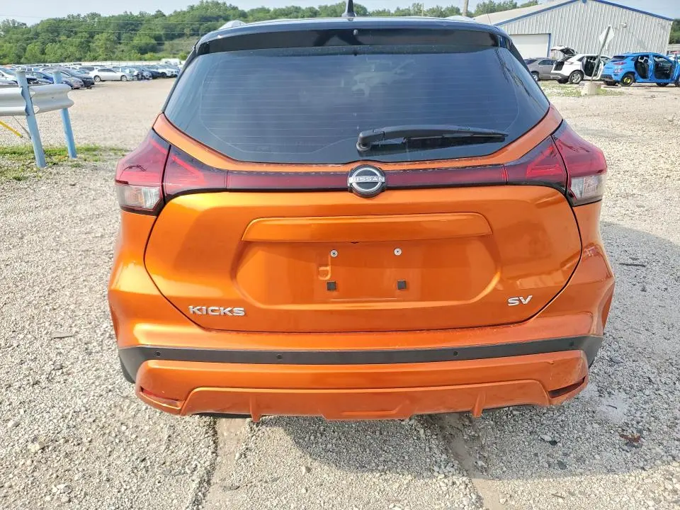 2023 NISSAN KICKS SV  