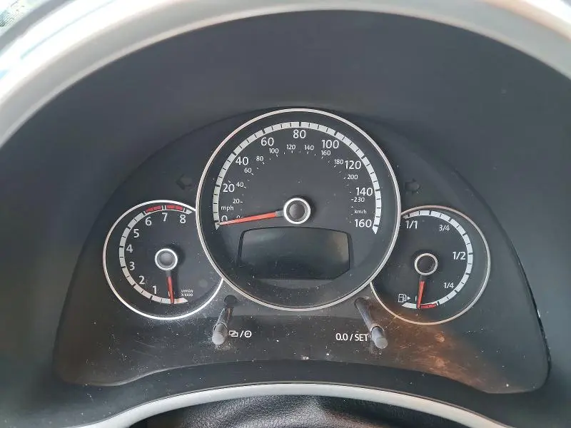 2014 VOLKSWAGEN BEETLE   