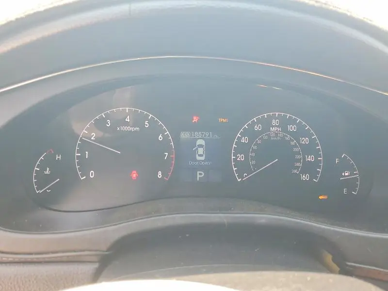 2010 HYUNDAI GENESIS 3.8L  