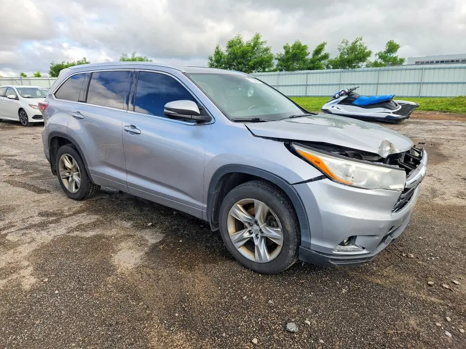 2015 TOYOTA HIGHLANDER LIMITED PLATINUM  