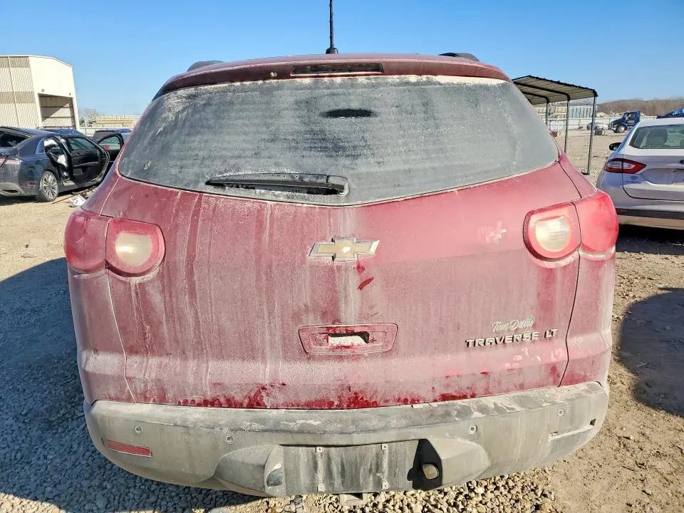 2012 CHEVROLET TRAVERSE LT  