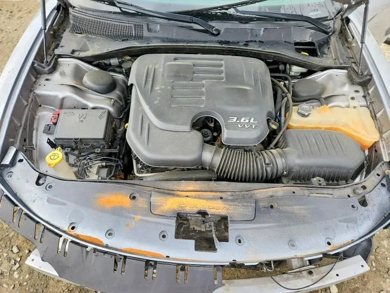 2015 DODGE CHARGER SE  