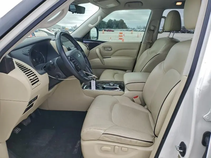 2022 INFINITI QX80 LUXE  