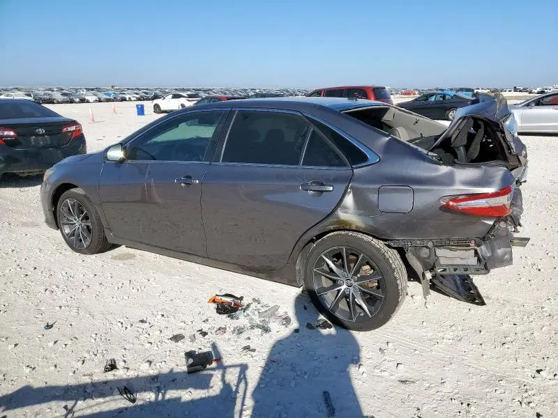 2015 TOYOTA CAMRY LE  