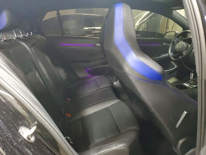 2024 VOLKSWAGEN GOLF R   
