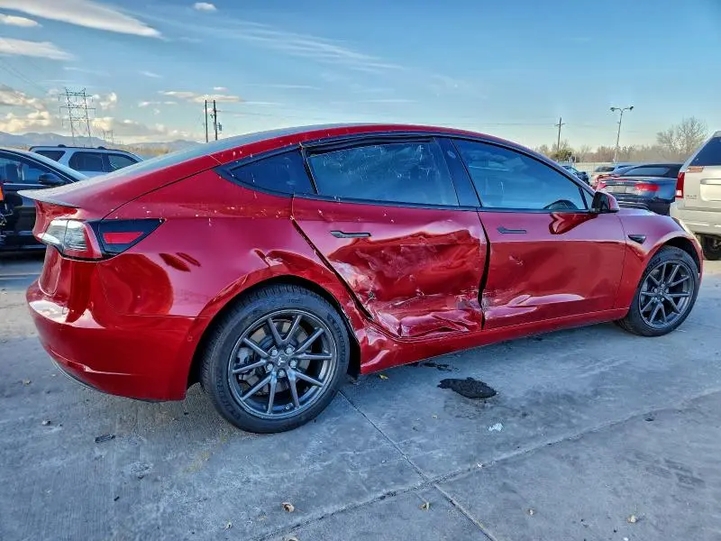 2018 TESLA MODEL 3   