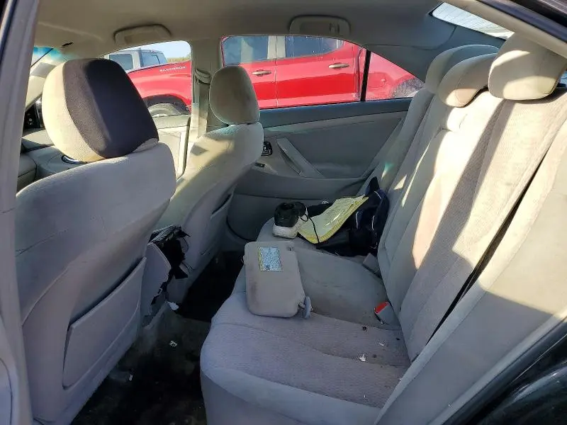 2011 TOYOTA CAMRY BASE  
