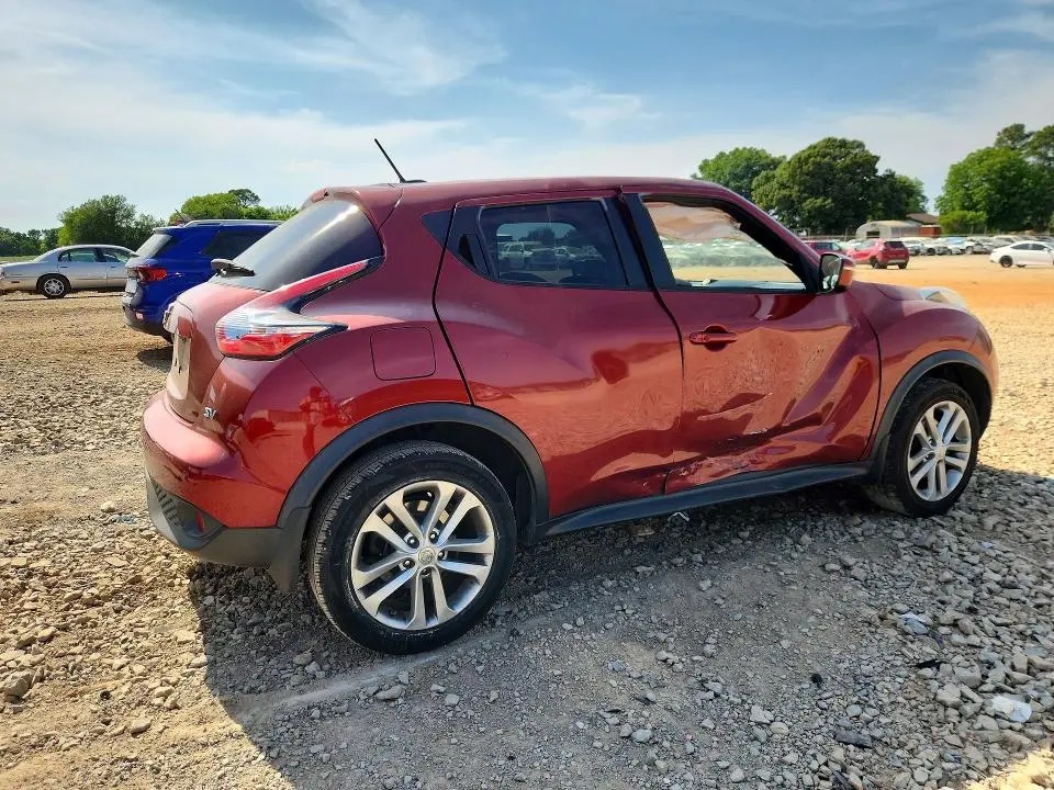 2015 NISSAN JUKE SV  