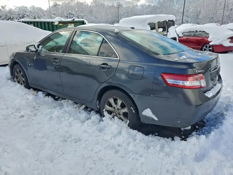 2011 TOYOTA CAMRY BASE  