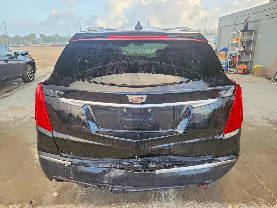 2019 CADILLAC XT5   