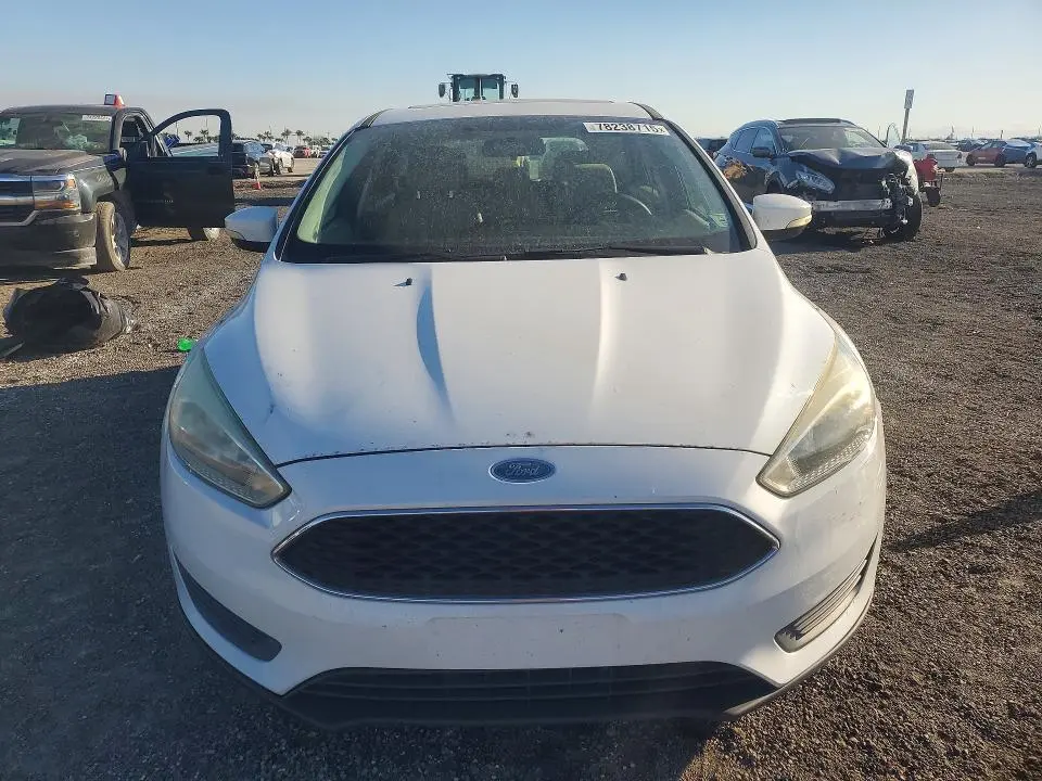 2016 FORD FOCUS SE  