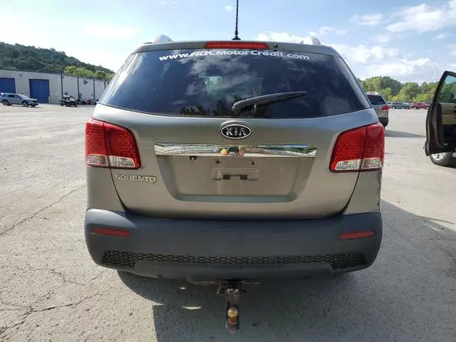 2011 KIA SORENTO BASE  