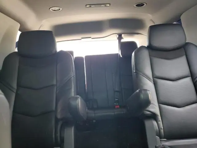 2017 CADILLAC ESCALADE LUXURY  