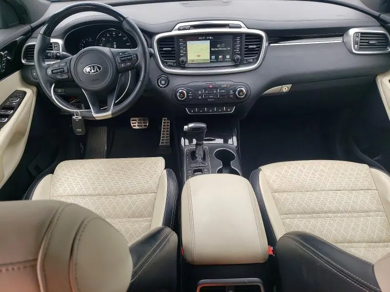 2017 KIA SORENTO SX  