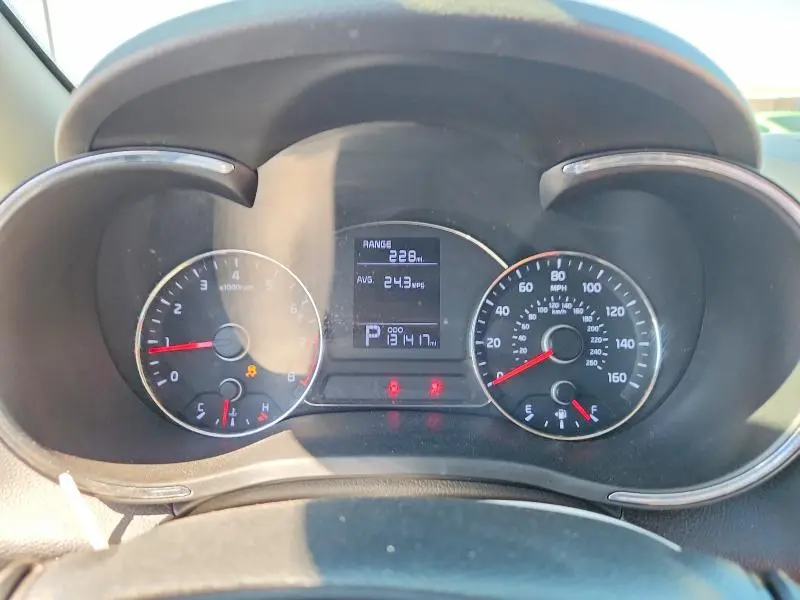 2016 KIA FORTE LX  