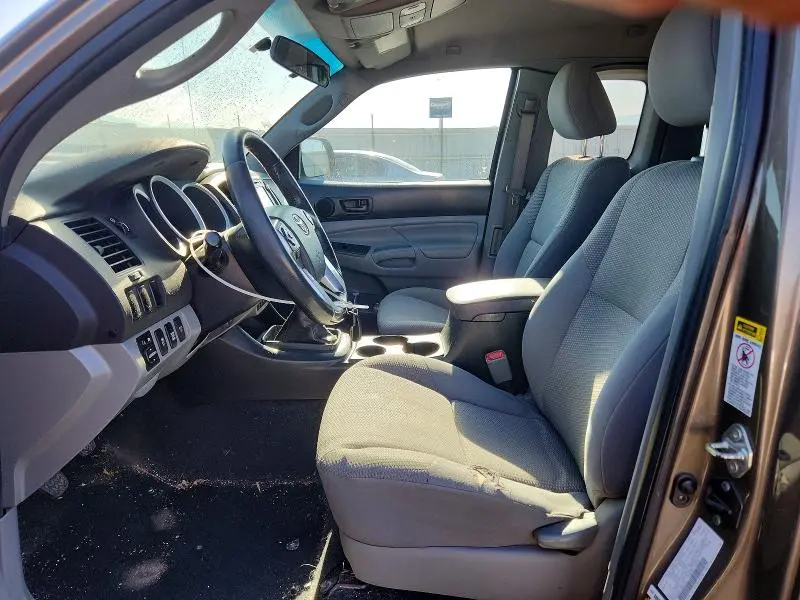 2015 TOYOTA TACOMA BASE  