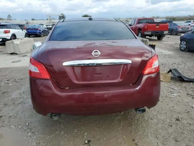 2011 NISSAN MAXIMA S  