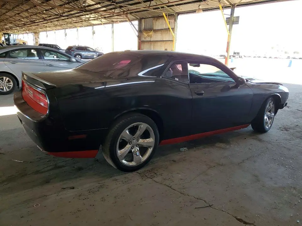 2014 DODGE CHALLENGER SXT  